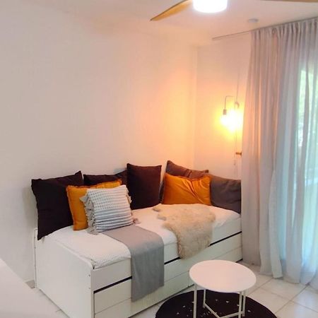 Ravas Studio Climatise Terrasse Proche Commerces Montpellier Kültér fotó